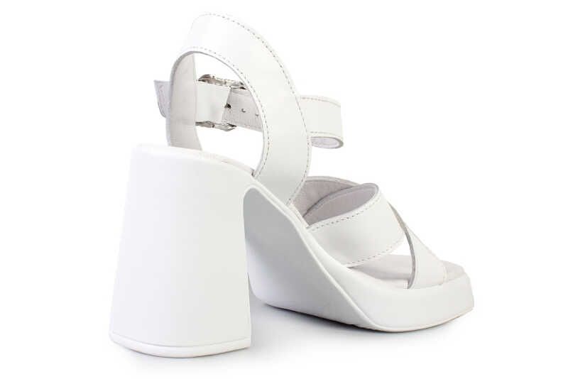 Босоніжки жіночі ModaMilano 8301656_(2) - жіноче взуття від Moda Milano