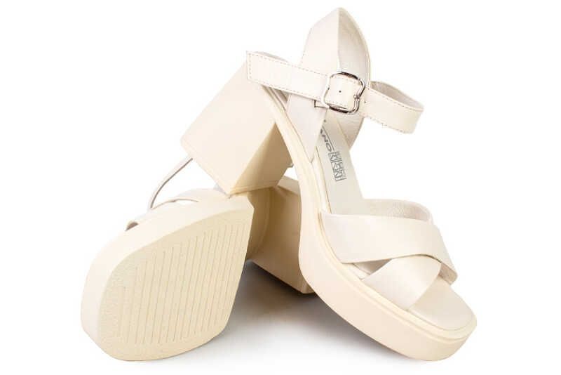 Босоніжки жіночі ModaMilano 8301675_(2) - жіноче взуття від Moda Milano