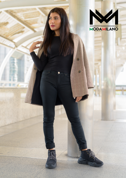 жіночі кросівки чорні від Moda Milano